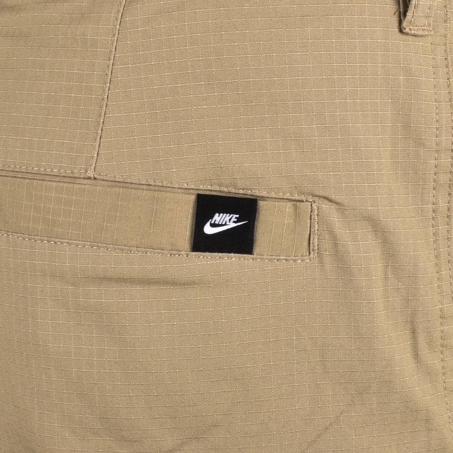 Nike chino shorts hotsell